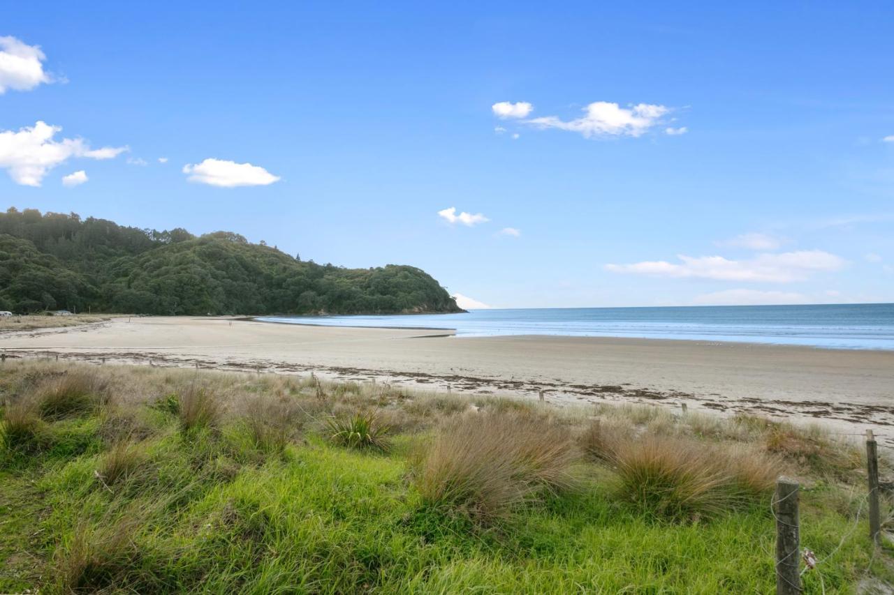 Clara'S Togs And Towels - Waihi - Bachcare Nz Villa Buitenkant foto